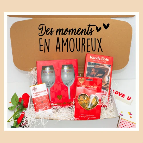 Cadeau pour couple : Une box avec des verres à vin, un jeu spécial couple et des pâtes en forme de cœur pour un dîner romantique.