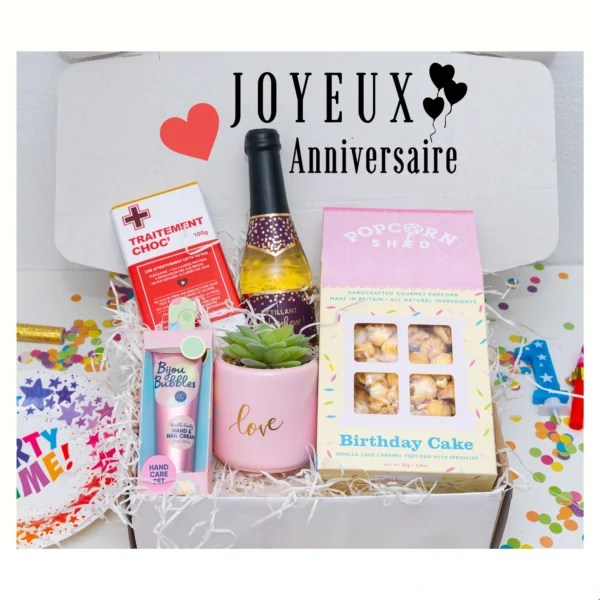 box anniversaire femme avec pop corn tablette chocolat vins petillant plante-