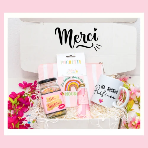 box cadeau nounou merci avec bonbons, creme pochette et tasse